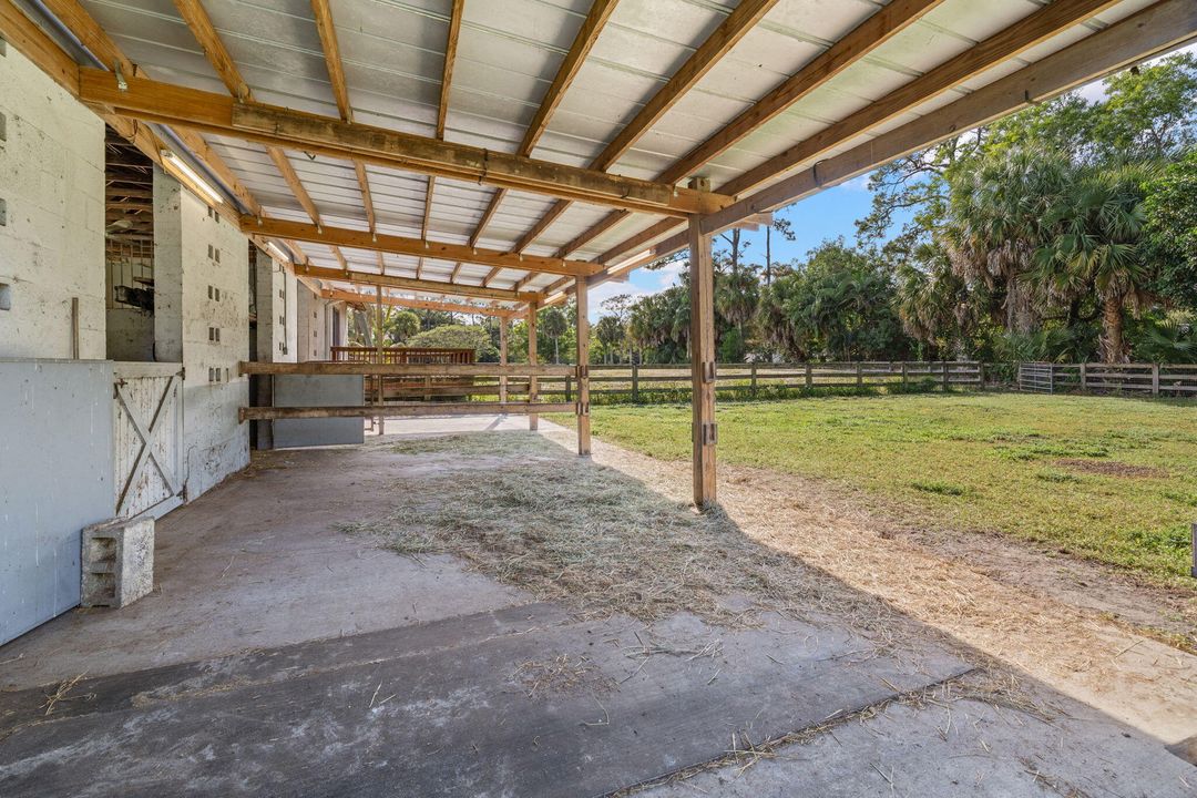 На продажу: $675,000 (2 спален, 1 ванн, 1130 Квадратных фут)