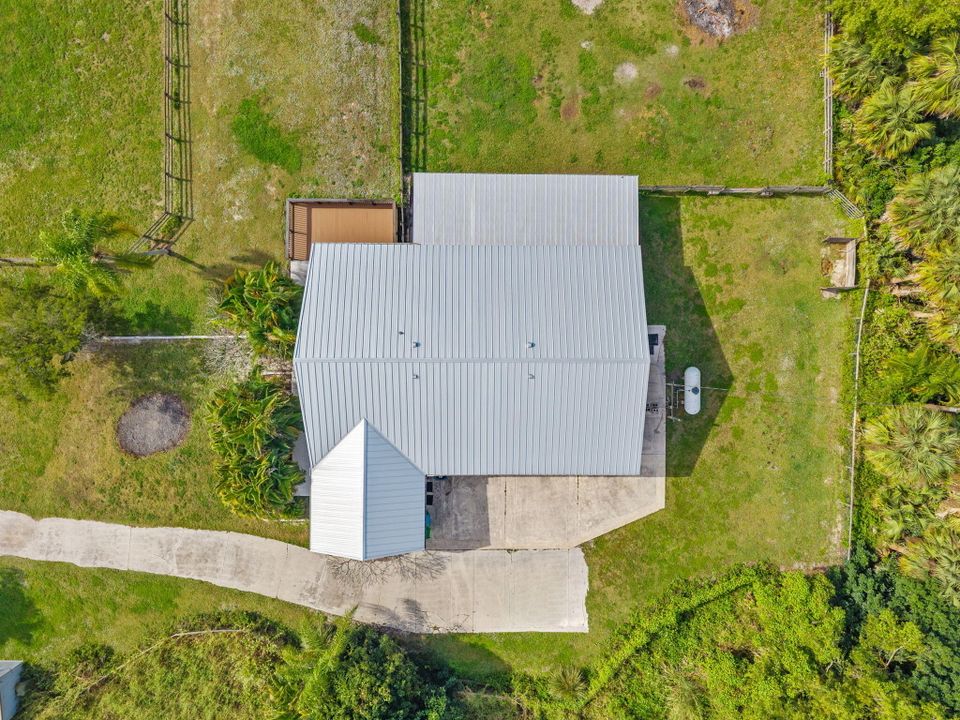 На продажу: $675,000 (2 спален, 1 ванн, 1130 Квадратных фут)