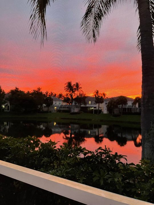 En Venta: $530,000 (3 camas, 2 baños, 1570 Pies cuadrados)