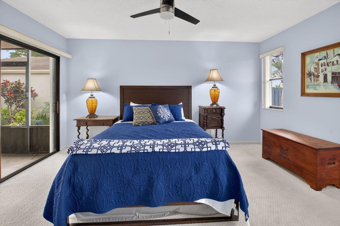 На продажу: $330,000 (1 спален, 2 ванн, 1074 Квадратных фут)