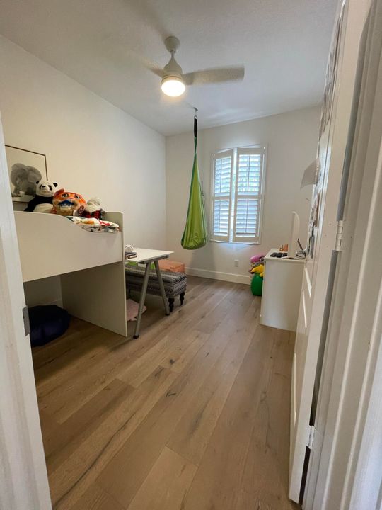 En Venta: $530,000 (3 camas, 2 baños, 1570 Pies cuadrados)