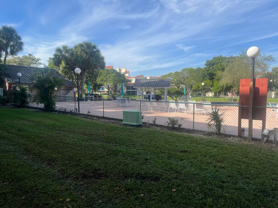 En Venta: $229,000 (2 camas, 2 baños, 1160 Pies cuadrados)