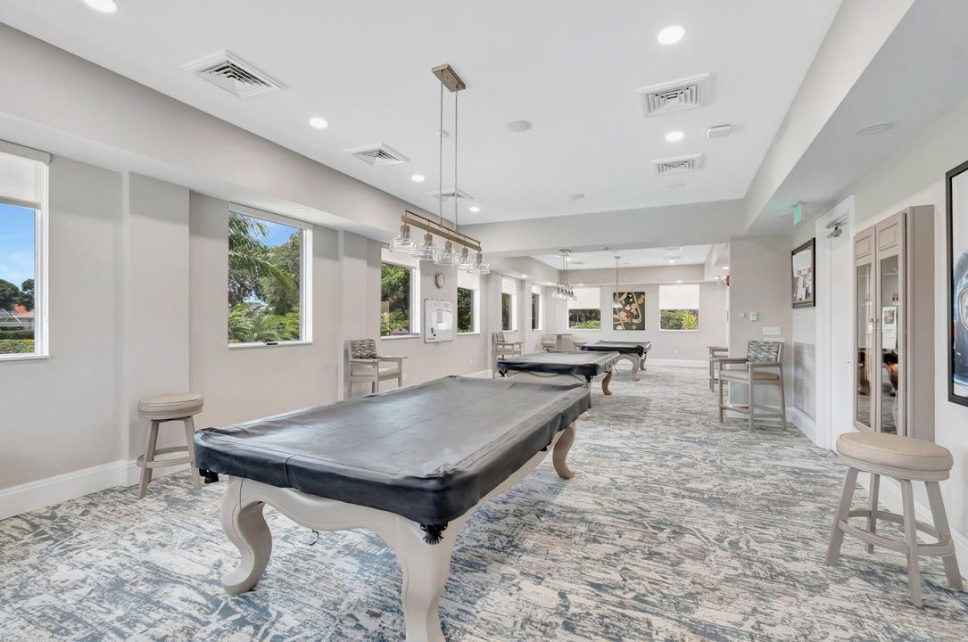 For Sale: $649,000 (3 beds, 2 baths, 2363 Square Feet)