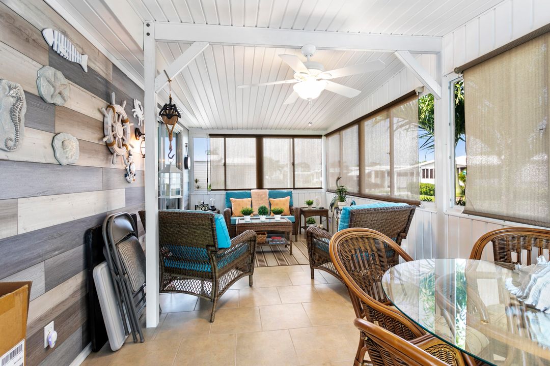 For Sale: $197,900 (2 beds, 2 baths, 1320 Square Feet)