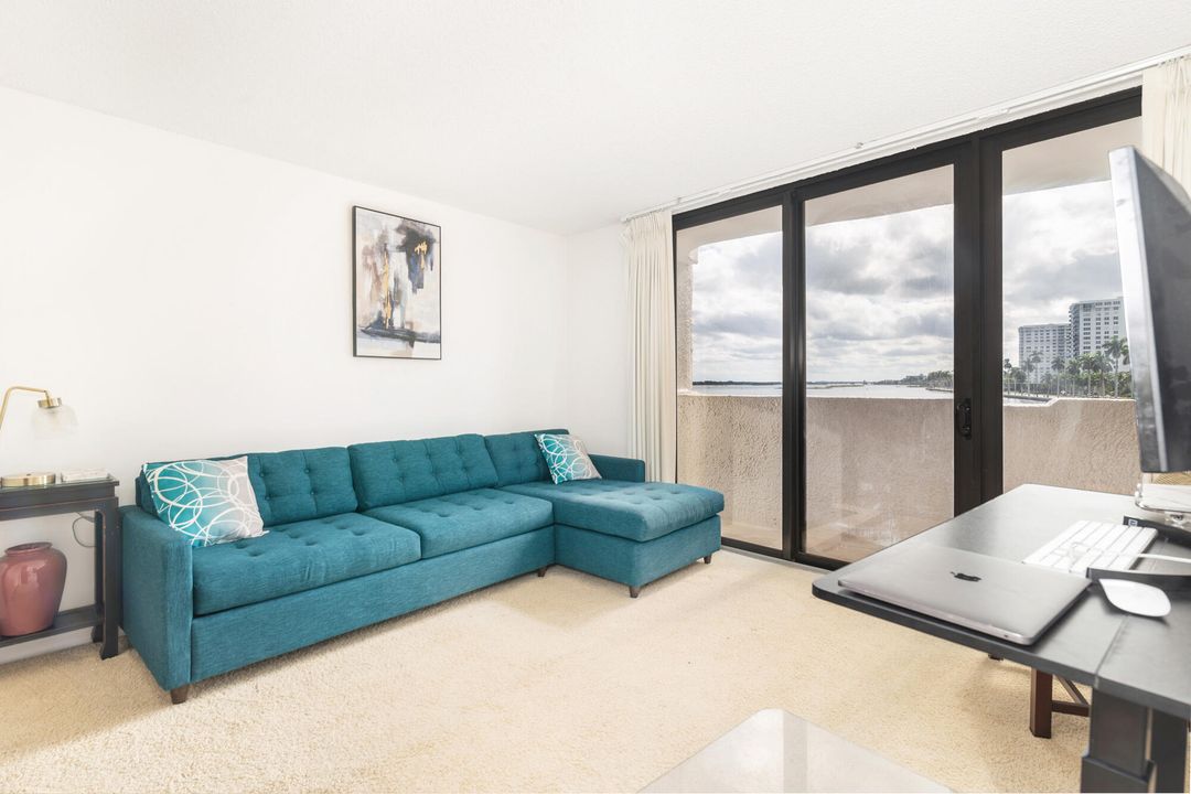 出租: $7,500 (2 贝兹, 2 浴室, 1247 平方英尺)