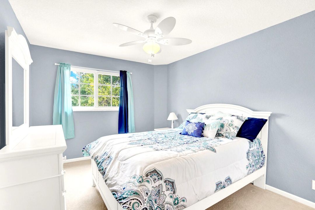 For Sale: $695,000 (4 beds, 3 baths, 3033 Square Feet)