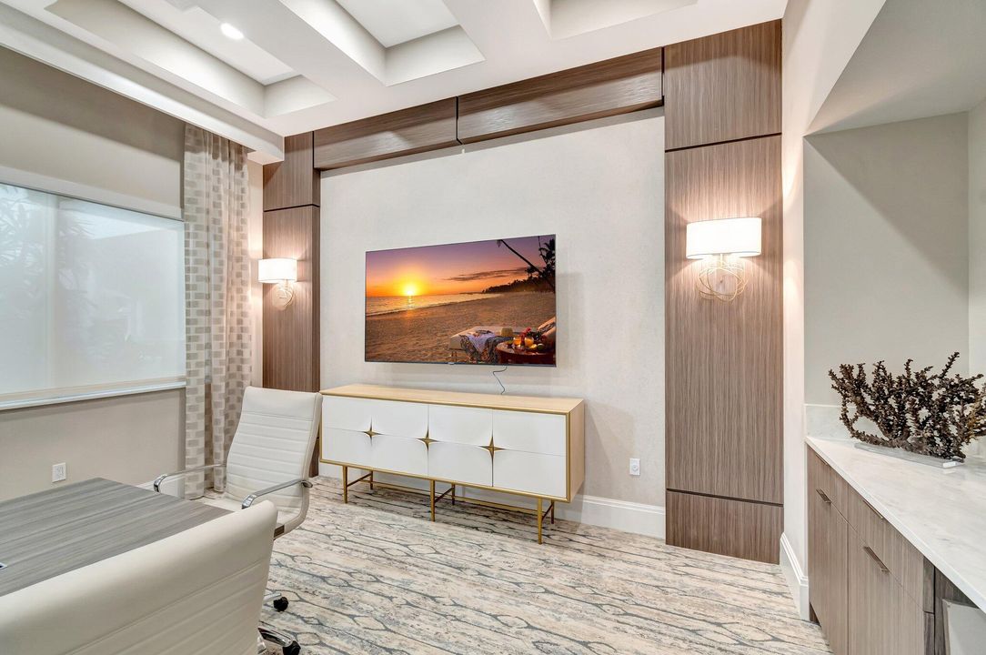 For Sale: $649,000 (3 beds, 2 baths, 2363 Square Feet)