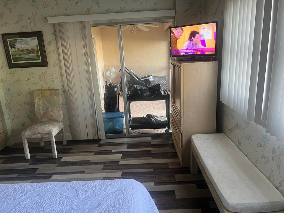 En Venta: $229,000 (2 camas, 2 baños, 1160 Pies cuadrados)