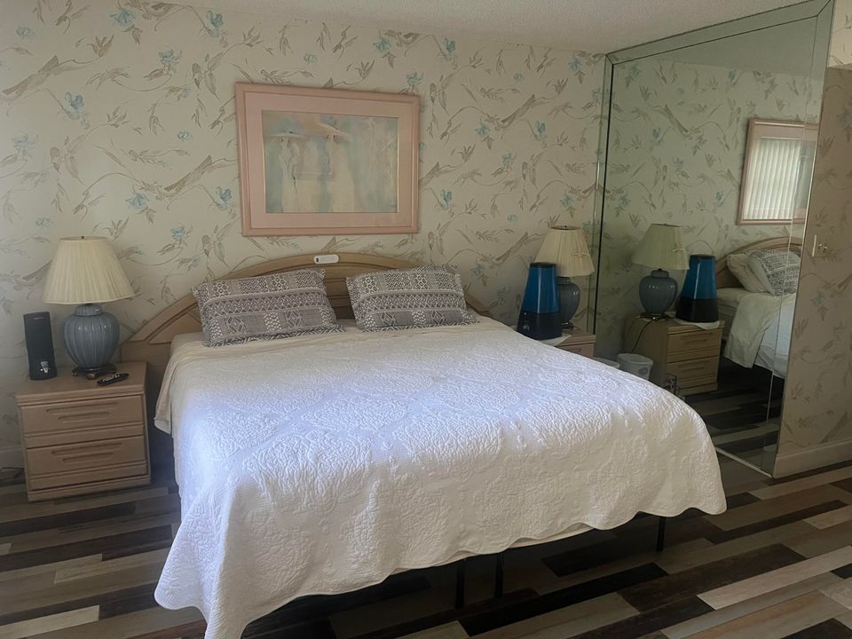 En Venta: $229,000 (2 camas, 2 baños, 1160 Pies cuadrados)