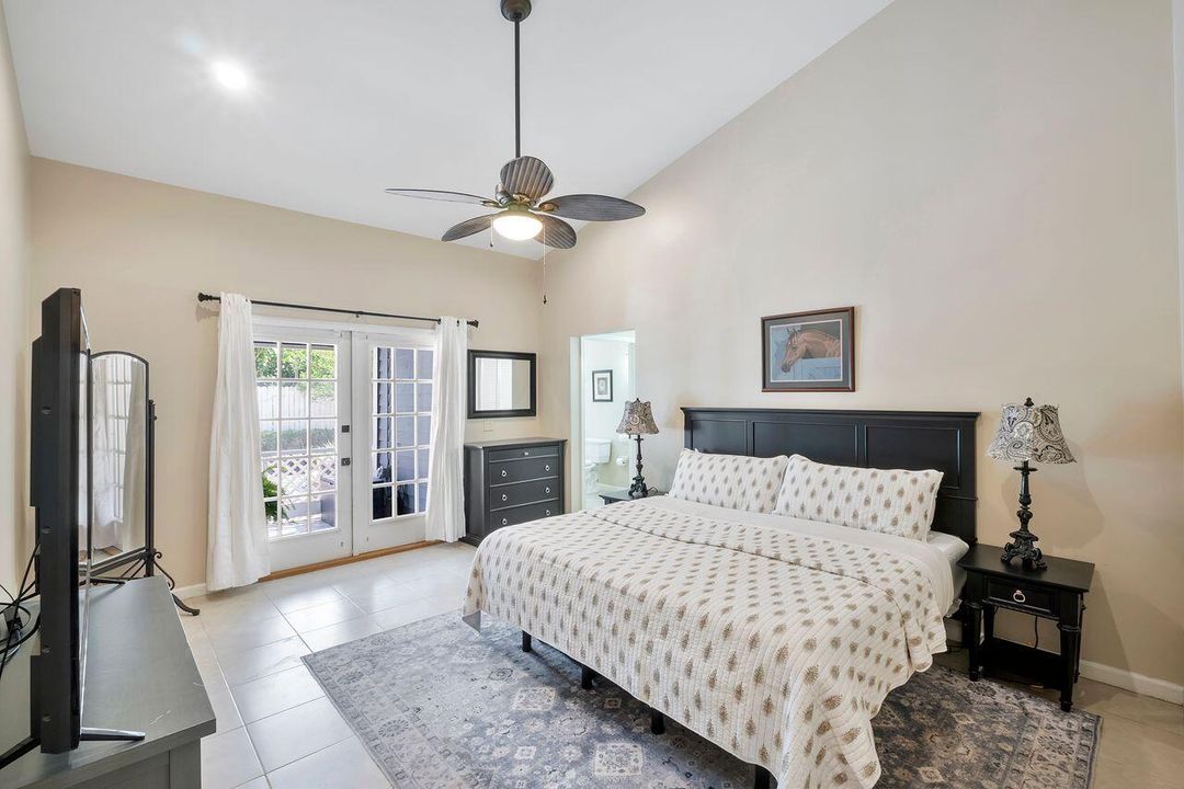 For Sale: $539,900 (2 beds, 2 baths, 1714 Square Feet)