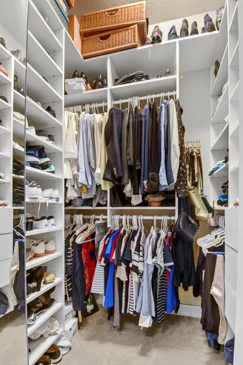 待售: $468,000 (3 贝兹, 2 浴室, 1760 平方英尺)