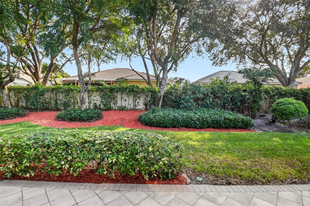 待售: $468,000 (3 贝兹, 2 浴室, 1760 平方英尺)