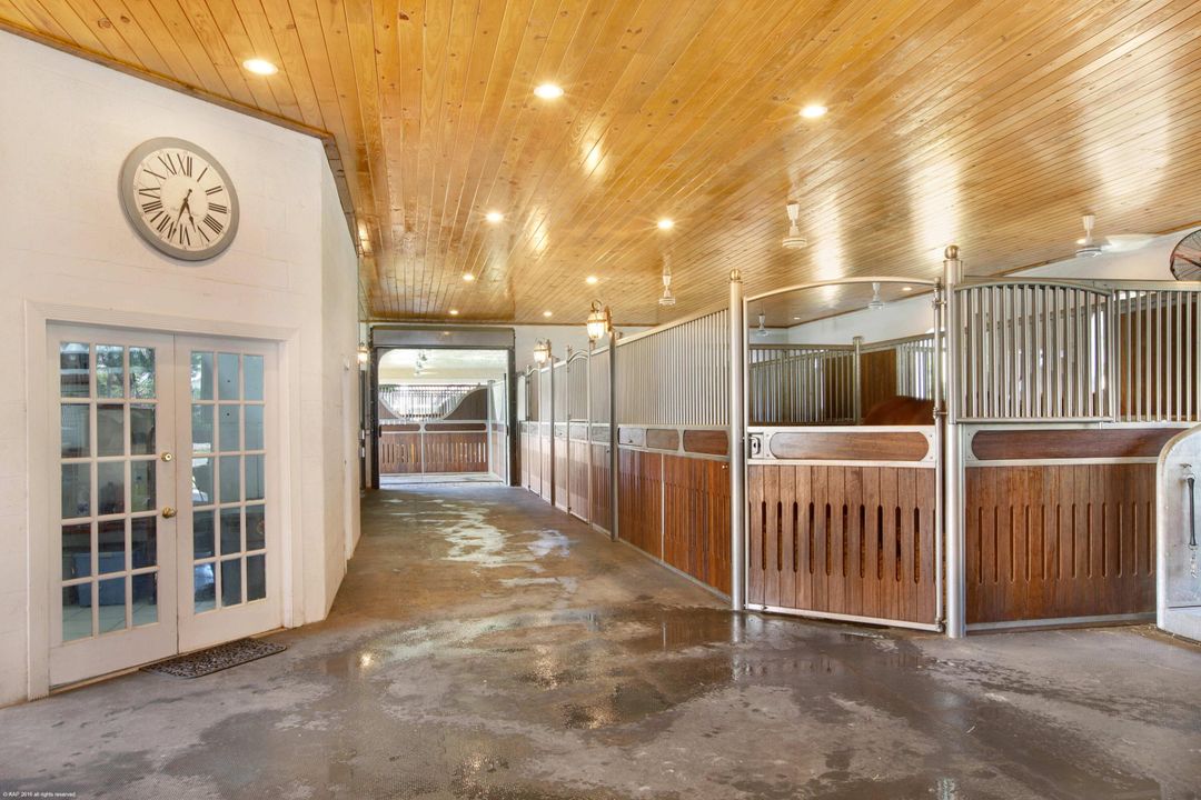 En Venta: $5,995,000 (5 camas, 3 baños, 7511 Pies cuadrados)