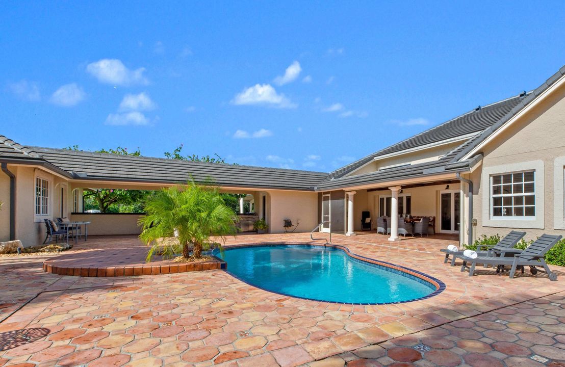 En Venta: $5,995,000 (5 camas, 3 baños, 7511 Pies cuadrados)