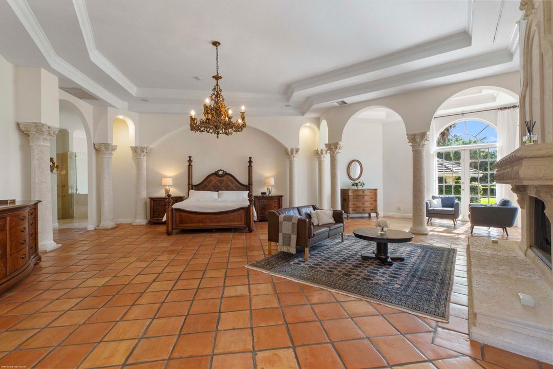 En Venta: $5,995,000 (5 camas, 3 baños, 7511 Pies cuadrados)