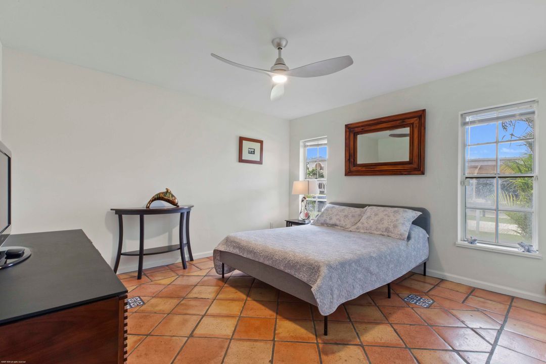 En Venta: $5,995,000 (5 camas, 3 baños, 7511 Pies cuadrados)