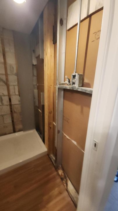 待售: $319,900 (2 贝兹, 2 浴室, 1160 平方英尺)