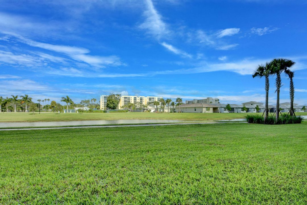 For Sale: $249,000 (3 beds, 2 baths, 1599 Square Feet)