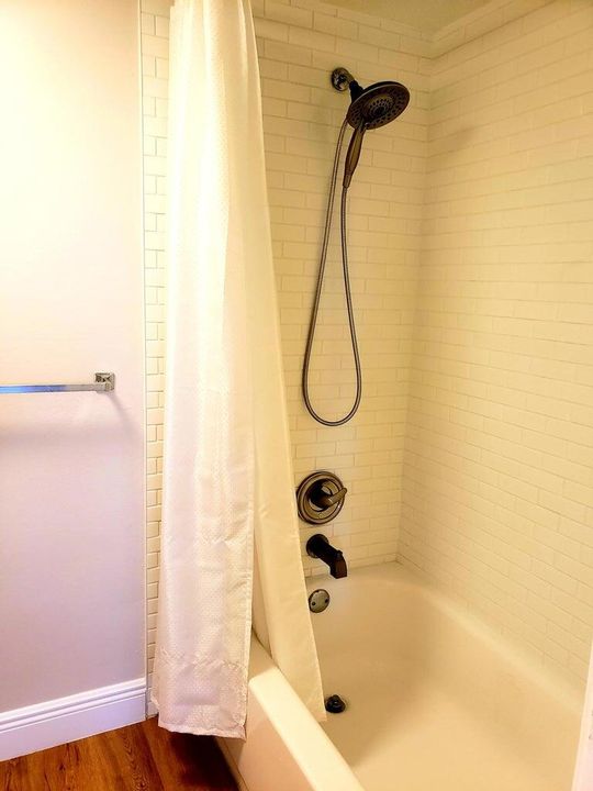 В аренду: $2,950 (3 спален, 2 ванн, 1510 Квадратных фут)