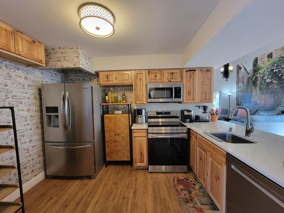 В аренду: $2,950 (3 спален, 2 ванн, 1510 Квадратных фут)