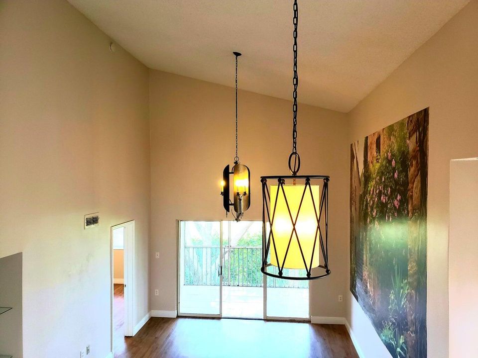 В аренду: $2,950 (3 спален, 2 ванн, 1510 Квадратных фут)