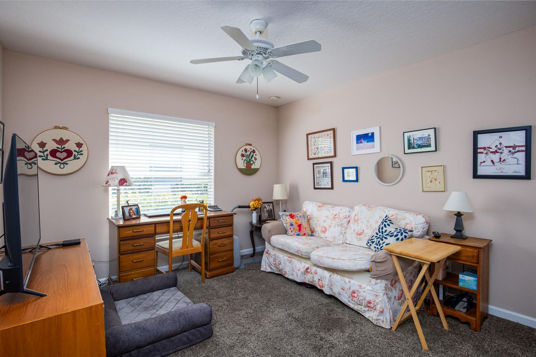 На продажу: $405,000 (4 спален, 3 ванн, 2160 Квадратных фут)