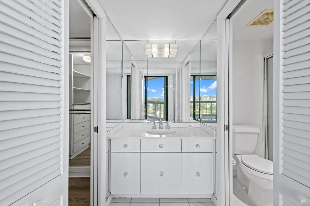 В аренду: $2,350 (2 спален, 2 ванн, 1294 Квадратных фут)