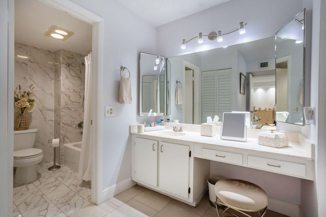 For Sale: $260,000 (2 beds, 2 baths, 1216 Square Feet)