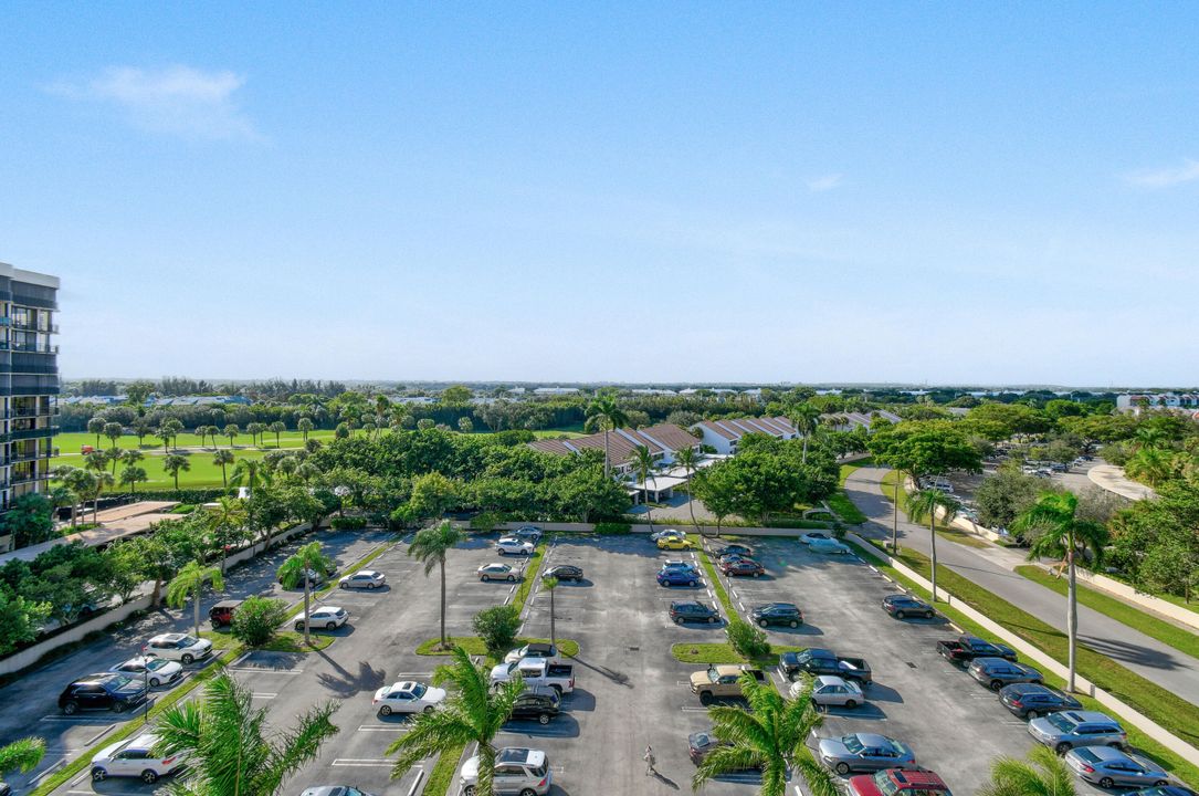 В аренду: $2,350 (2 спален, 2 ванн, 1294 Квадратных фут)