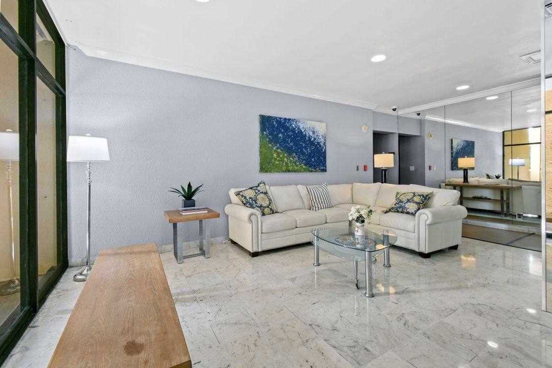 В аренду: $2,350 (2 спален, 2 ванн, 1294 Квадратных фут)