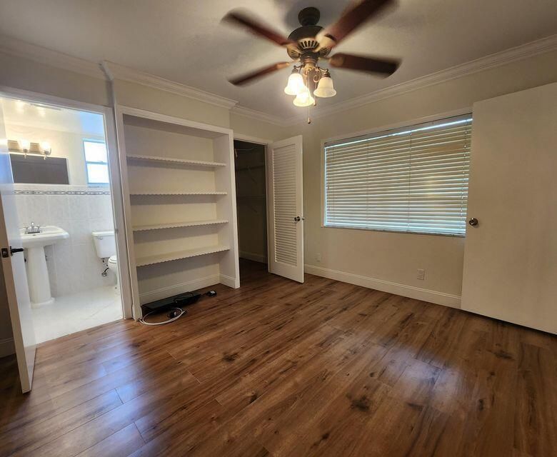 В аренду: $1,800 (2 спален, 1 ванн, 894 Квадратных фут)