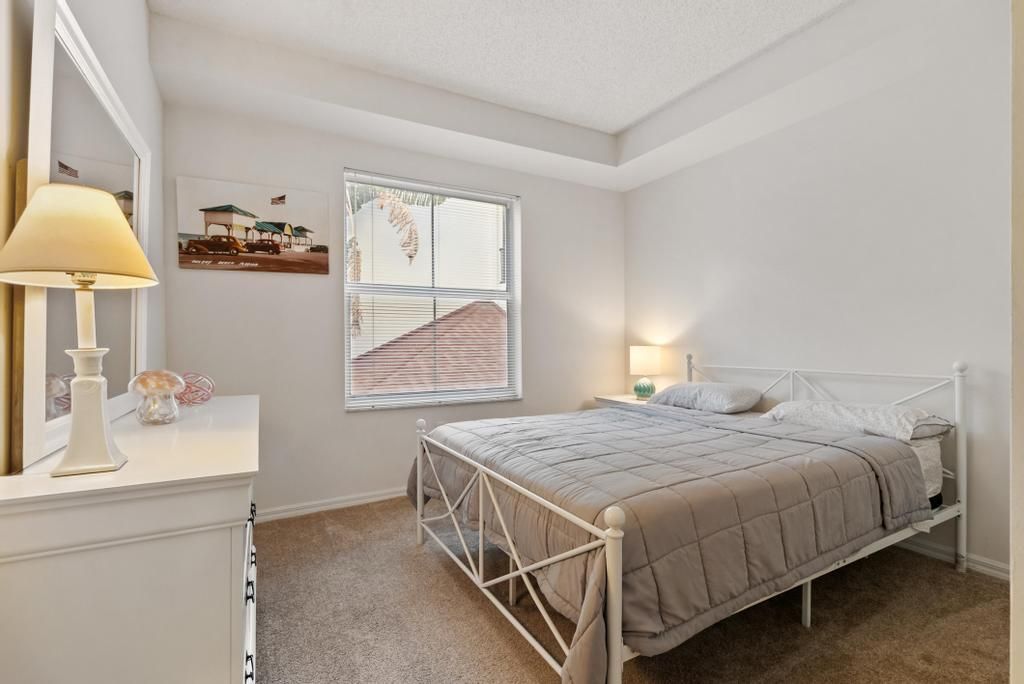 En Venta: $315,000 (2 camas, 1 baños, 933 Pies cuadrados)