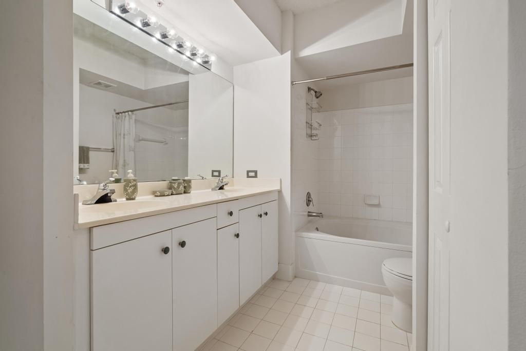 En Venta: $315,000 (2 camas, 1 baños, 933 Pies cuadrados)