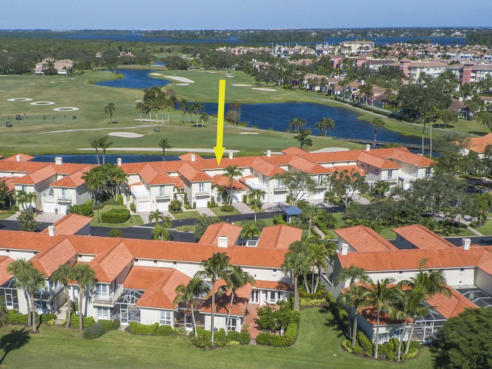 На продажу: $389,000 (2 спален, 2 ванн, 1581 Квадратных фут)