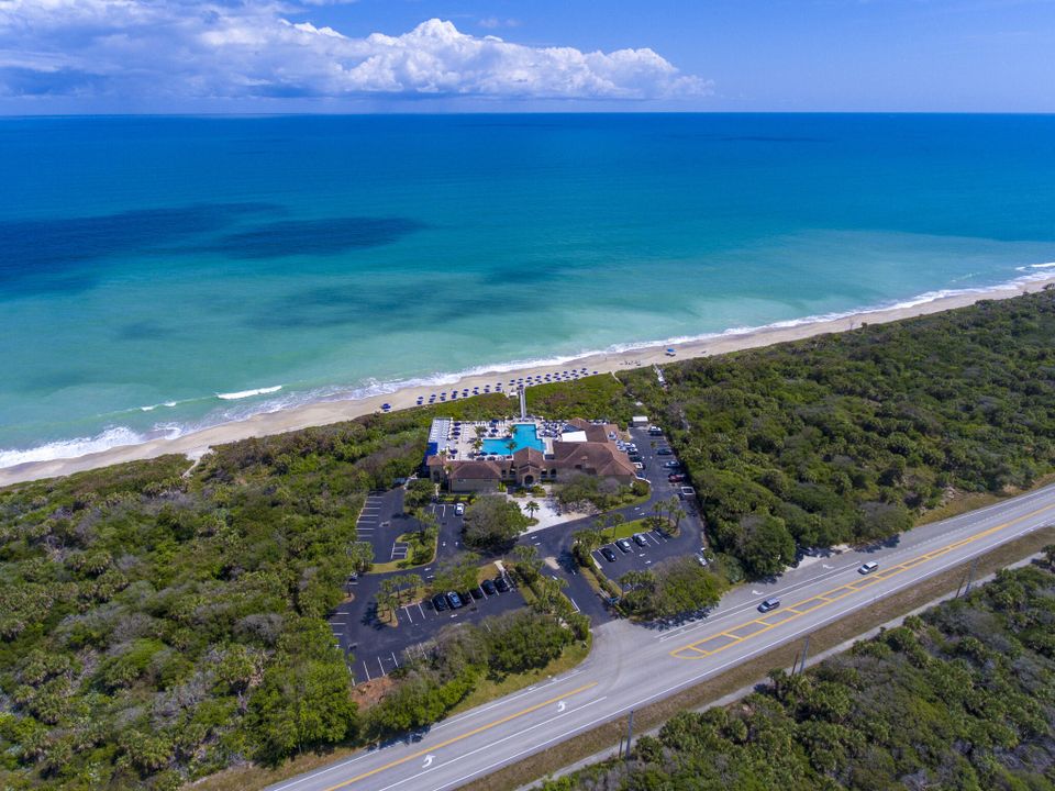 На продажу: $389,000 (2 спален, 2 ванн, 1581 Квадратных фут)