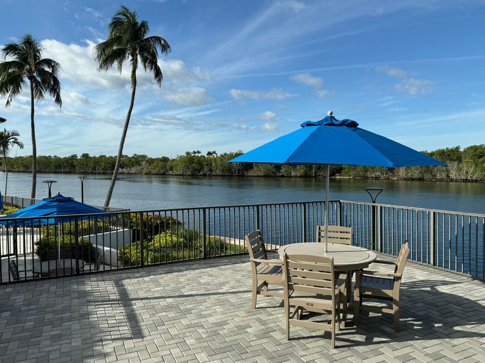 В аренду: $9,000 (2 спален, 2 ванн, 1372 Квадратных фут)