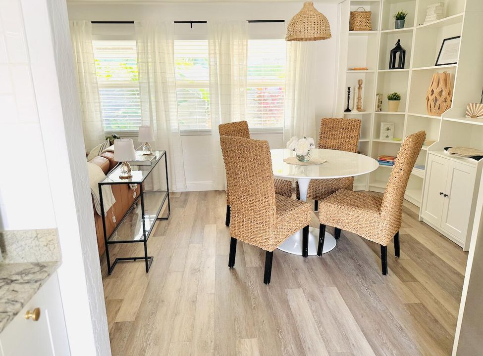 For Rent: $4,500 (2 beds, 2 baths, 1000 Square Feet)