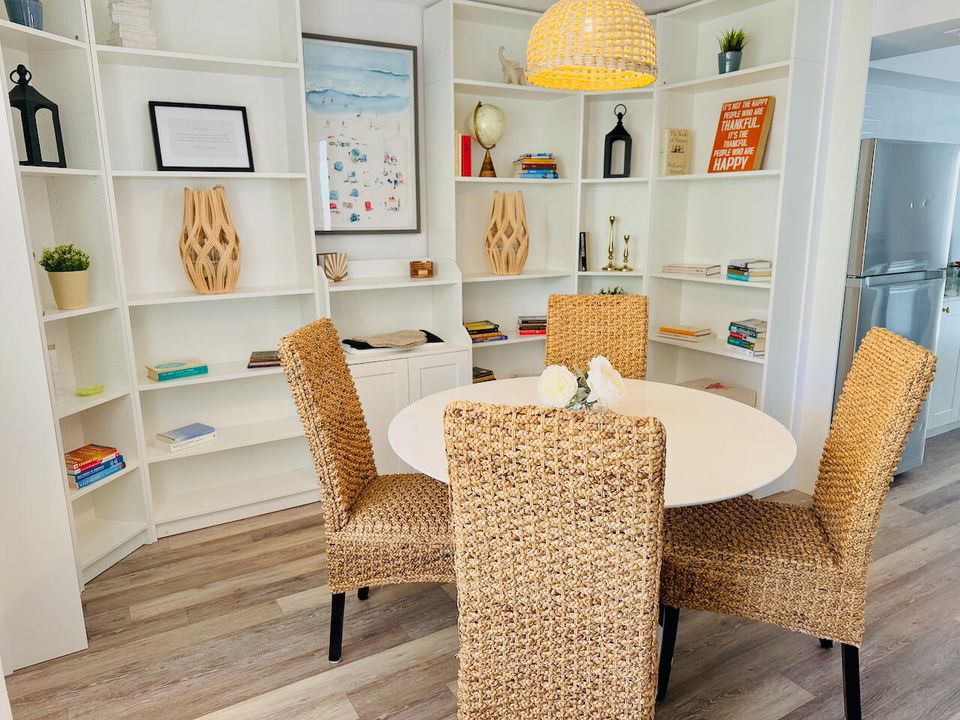 For Rent: $4,500 (2 beds, 2 baths, 1000 Square Feet)