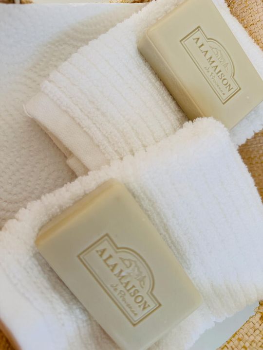 For Rent: $4,500 (2 beds, 2 baths, 1000 Square Feet)