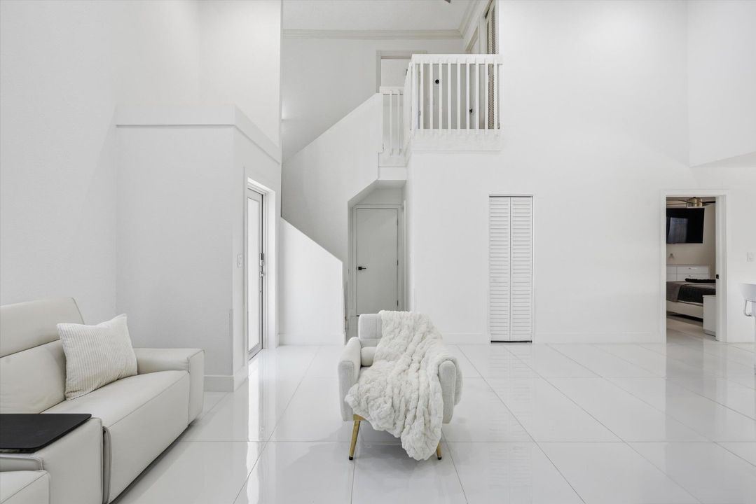 For Sale: $569,900 (3 beds, 2 baths, 1425 Square Feet)