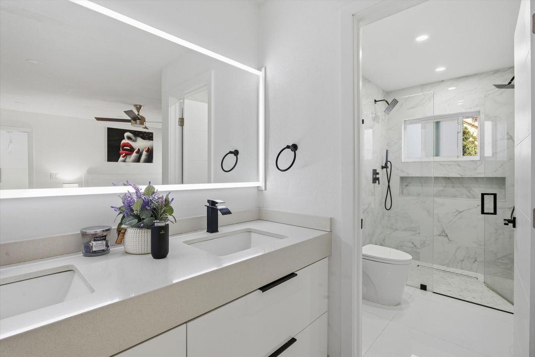 For Sale: $569,900 (3 beds, 2 baths, 1425 Square Feet)