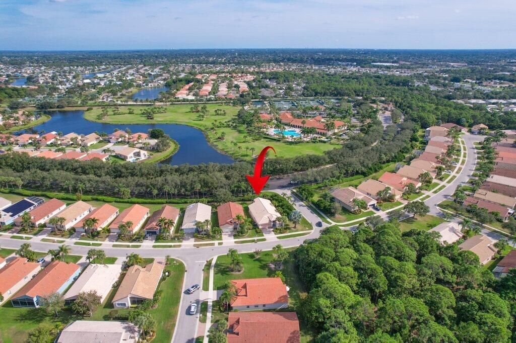 待售: $365,000 (2 贝兹, 2 浴室, 2080 平方英尺)