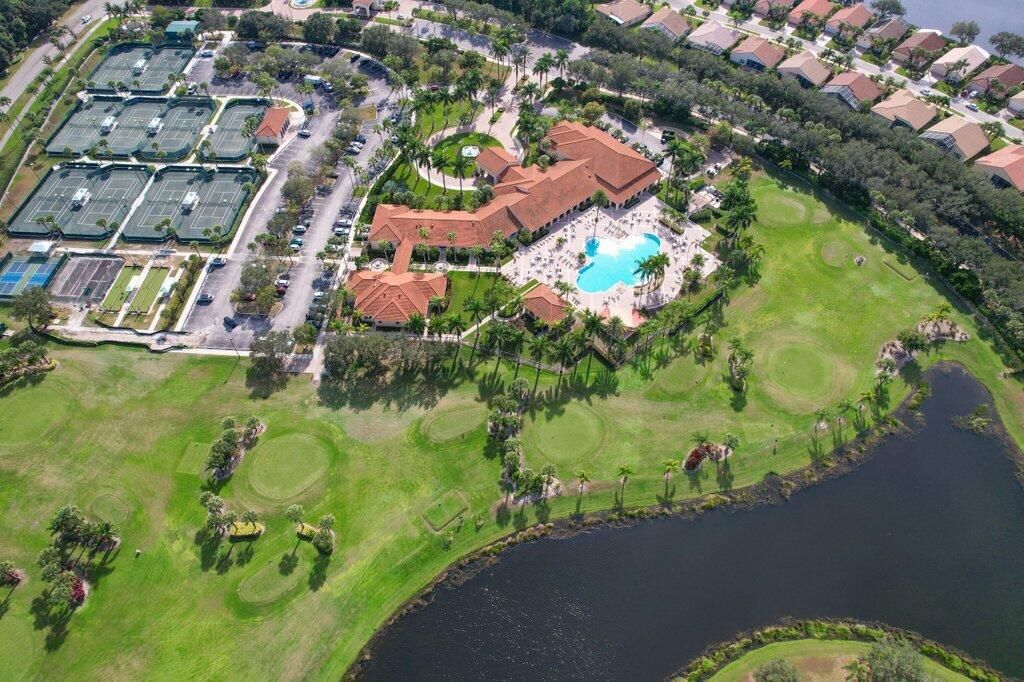 待售: $365,000 (2 贝兹, 2 浴室, 2080 平方英尺)