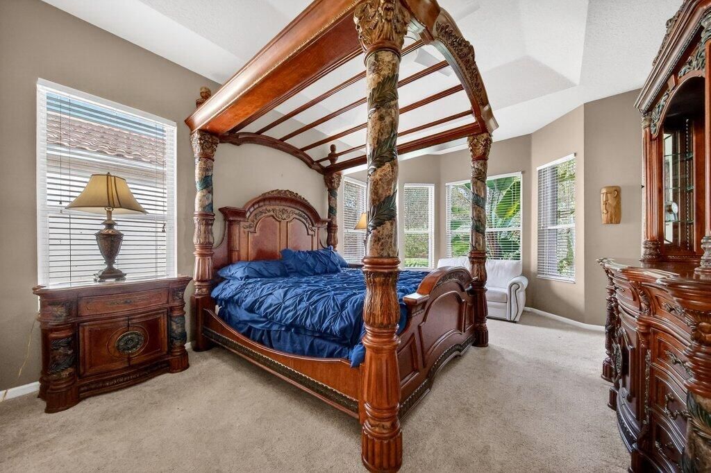 待售: $365,000 (2 贝兹, 2 浴室, 2080 平方英尺)