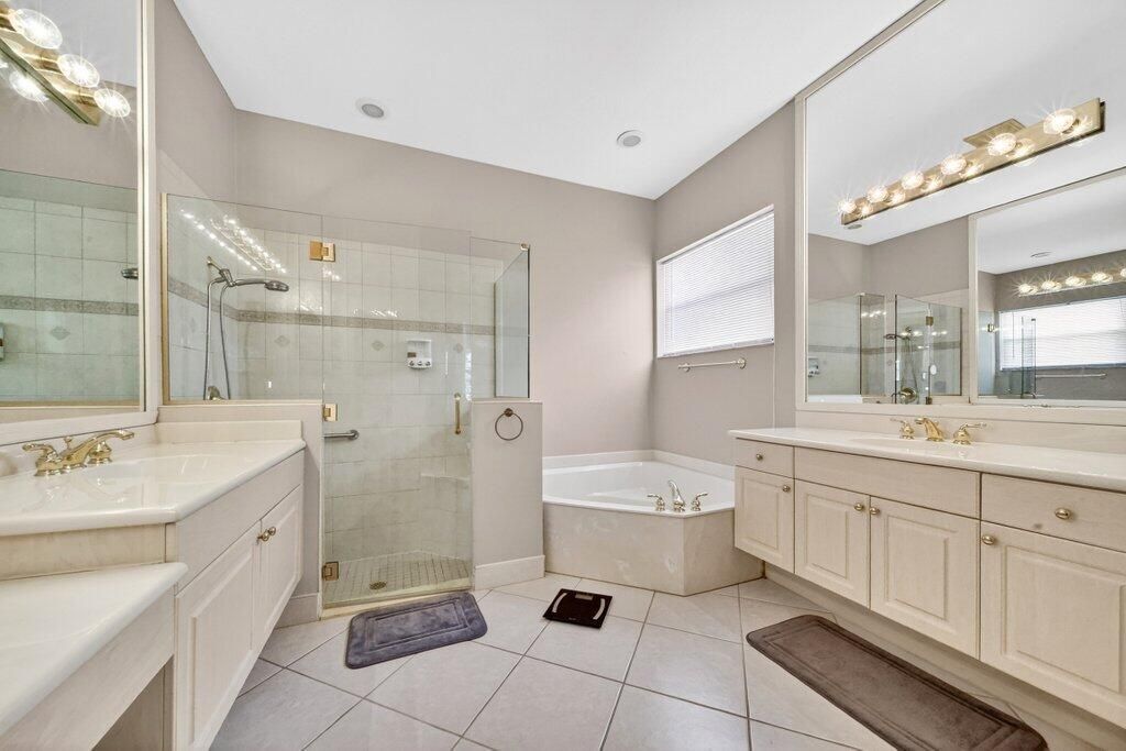 待售: $365,000 (2 贝兹, 2 浴室, 2080 平方英尺)