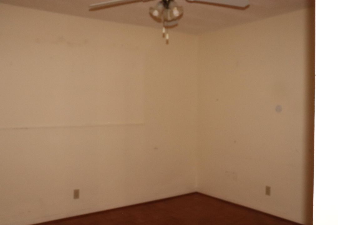 For Sale: $195,000 (2 beds, 2 baths, 1200 Square Feet)