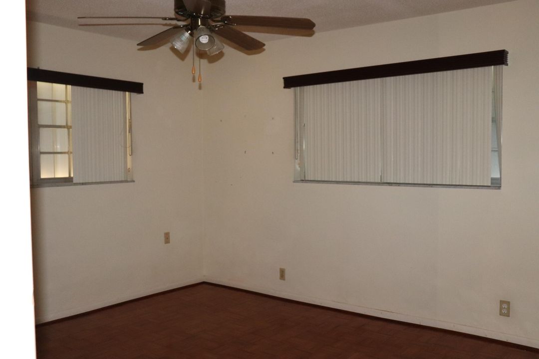 For Sale: $195,000 (2 beds, 2 baths, 1200 Square Feet)