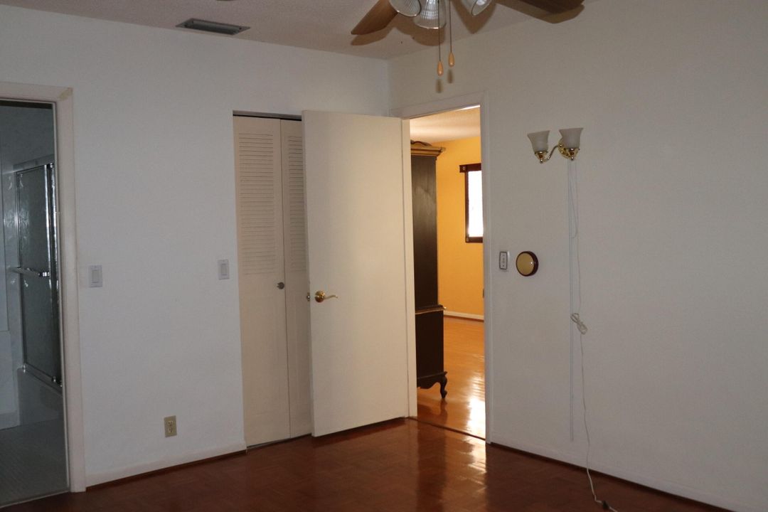 For Sale: $195,000 (2 beds, 2 baths, 1200 Square Feet)