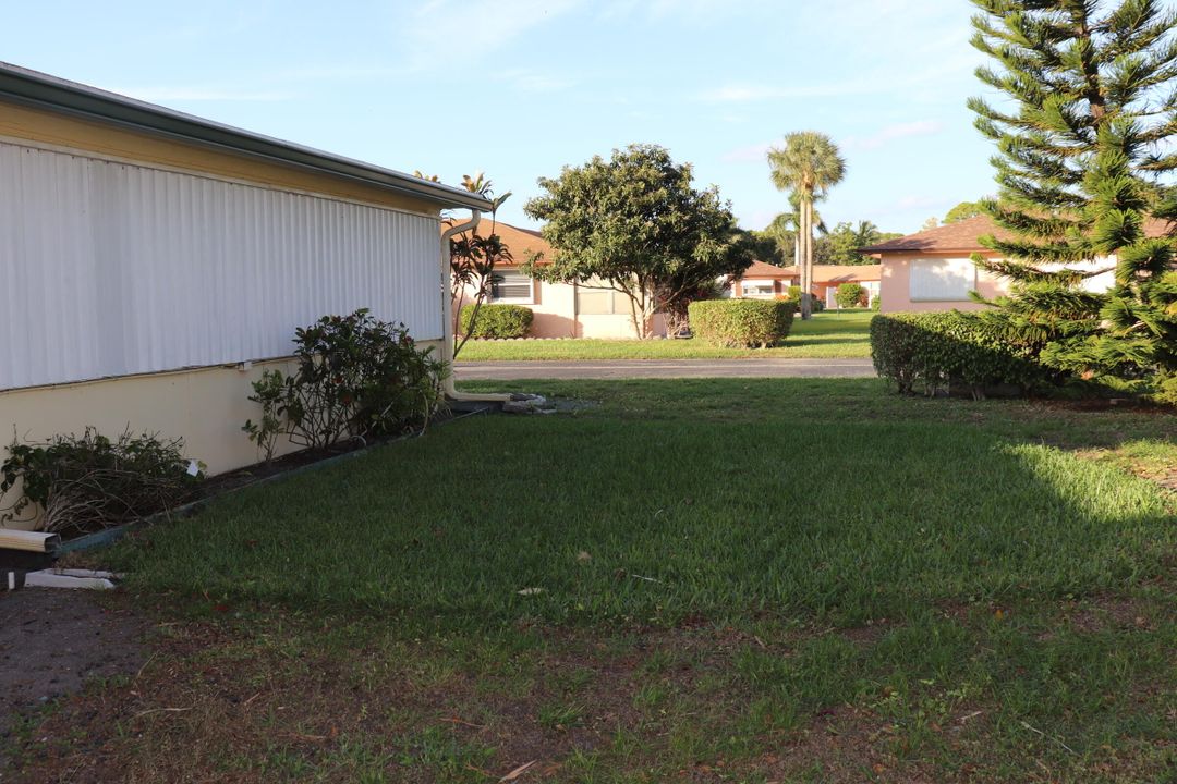 For Sale: $195,000 (2 beds, 2 baths, 1200 Square Feet)