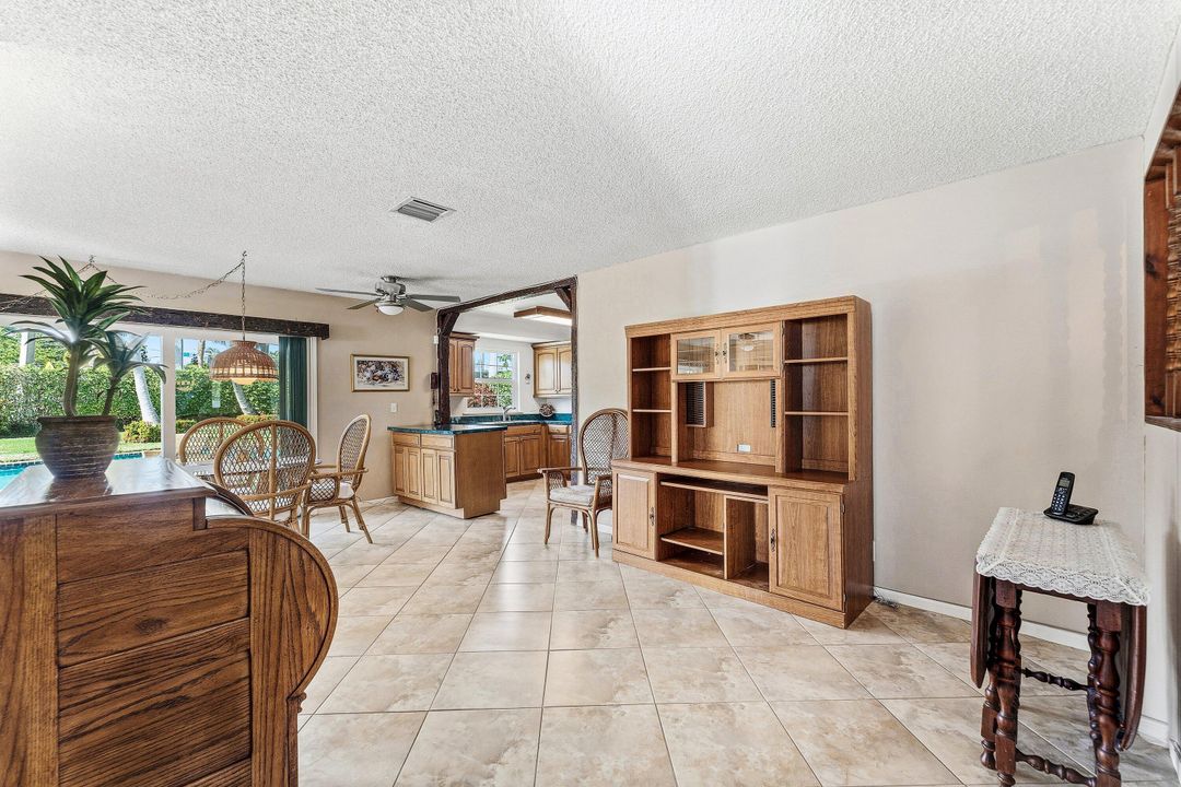 En Venta: $555,000 (3 camas, 2 baños, 1474 Pies cuadrados)